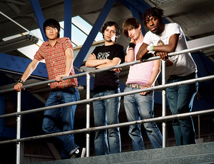 0505 AC iTunes Block Party 003 layers