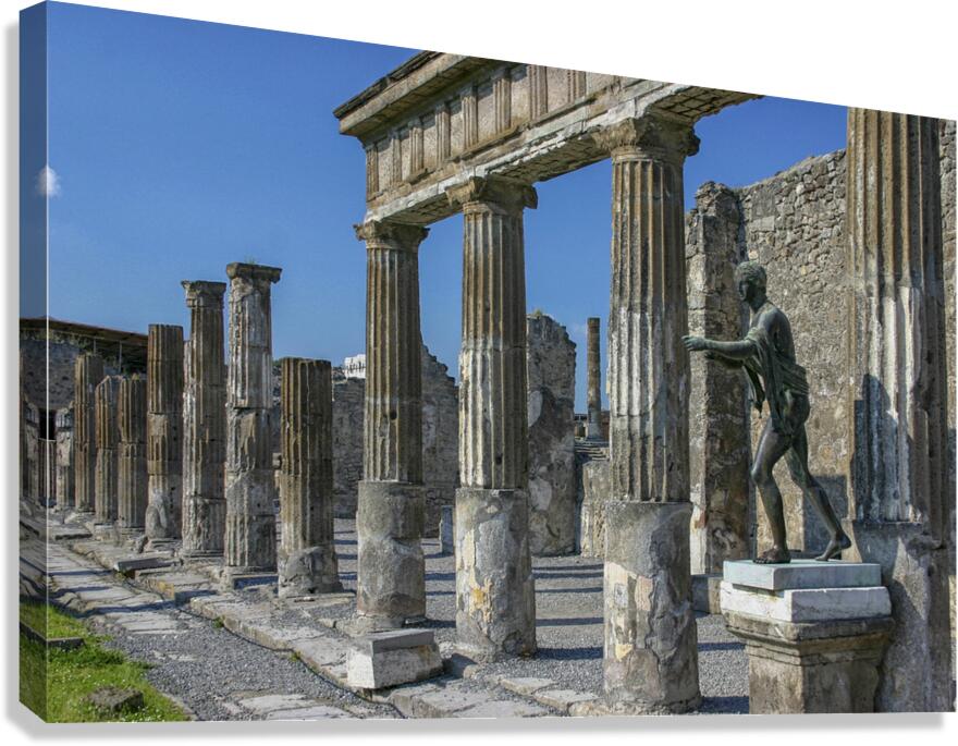 Apollo statue Canvas Print
