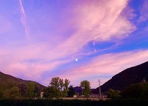 Sunset meets the moon in Umbria