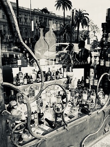 Wine shop in the city