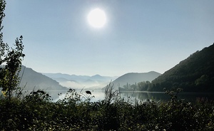 Dawn in little lake