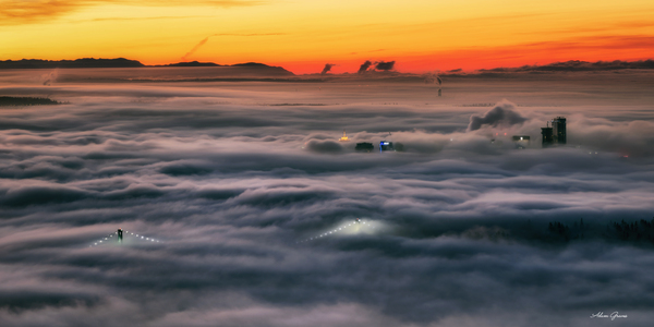 VANCOUVER CLOUD INVERSION Print