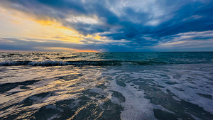 Naples Sand and Surf 40