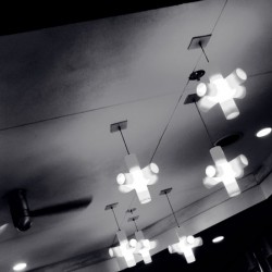 Light Noir