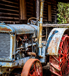 Old Tractor1