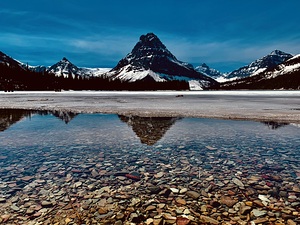 GLACIER NP PRAY LAKE IMG 8822