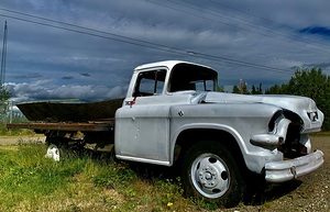White Pickup IMG 1395