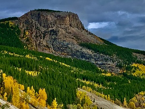 Mountain Fall Valley IMG 4907