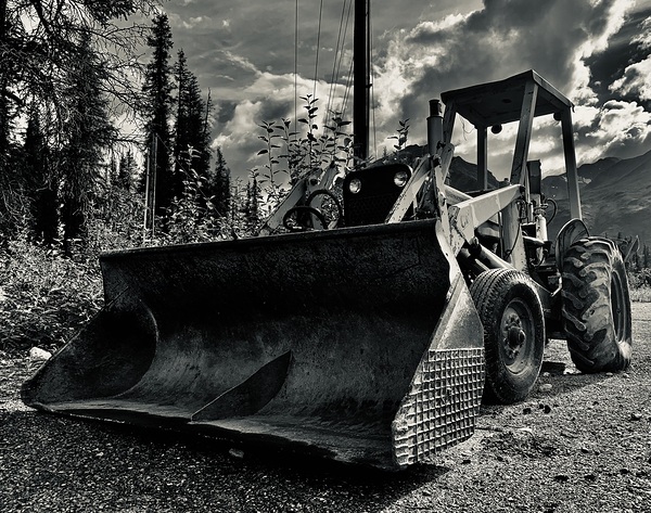 Front Loader IMG 3404 by Scott Pientka