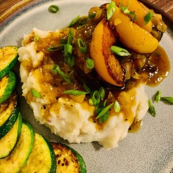 Peach Pork & Mashed Potatoes