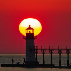 Dot the Lightouse