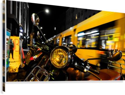 Mitte Canvas Print