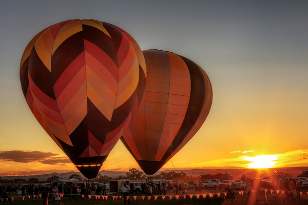 Albuquerque Fiesta Sunset by Susan Tregoning