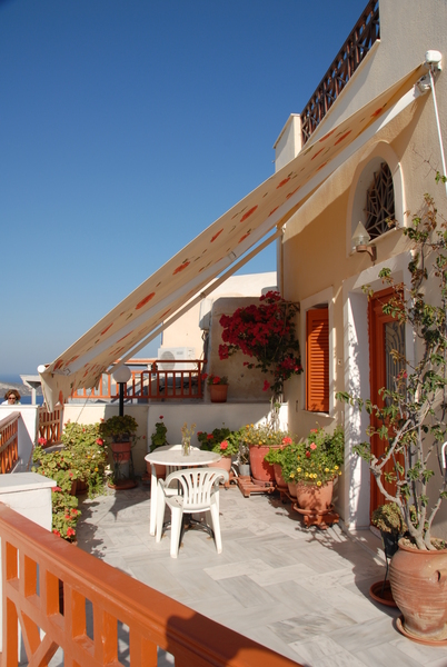 Santorini Shade by Rhammes