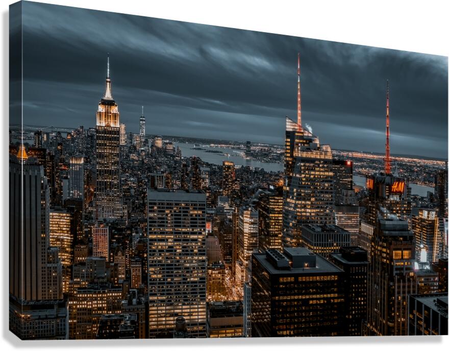 Looking Downtown Canvas Print