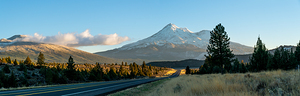 Amazing panoramic view of Mount Shasta volcano in California