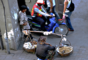 Thailand-FD - Street Hawker selling food