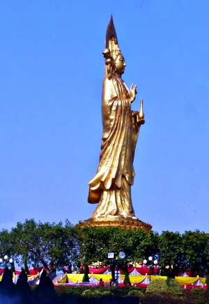China-RE - The Golden Kuanyin Statue