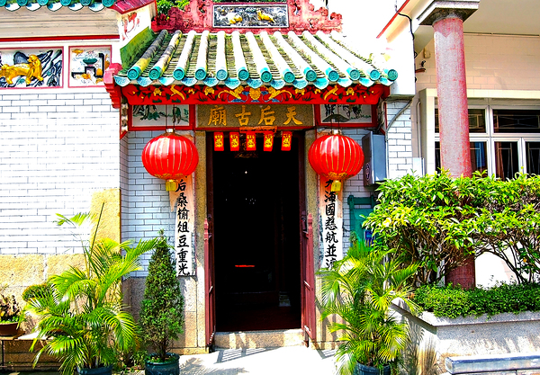 HK Island-RE - The Old Temple 08 Print