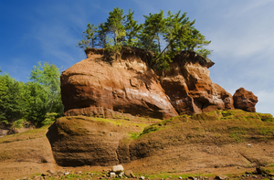 outgoing tide-sandstone shoreline