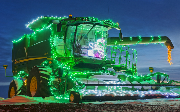 combine with Christmas lights by Dave Reede Photohgraphy