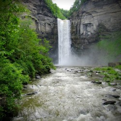 Taughannock in the Spring
