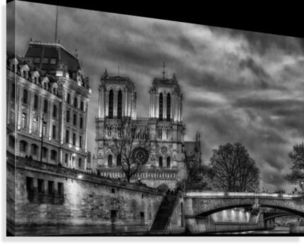 Notre Dame Canvas Print