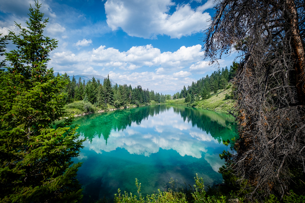 Vallee des Cinq Lacs by Guy Boudreau