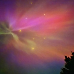 Starburst  Aurora by Elisha Farmer 