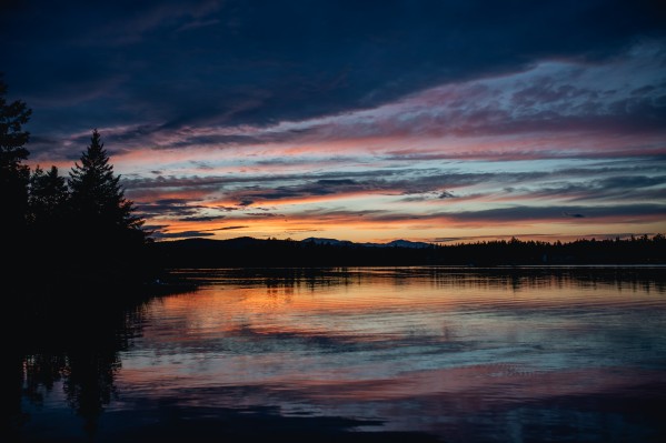 Couleurs sur le lac Print