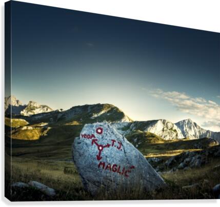 Rock on trail Canvas Print
