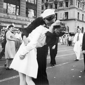 Nurse and sailor Kissing the war goodbye
