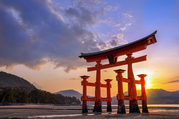 Great torii of Miyajima at sunset