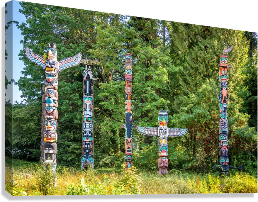 Stanley Park Totem Poles in Vancouver Canvas Print