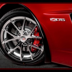 Cooksey Corvette – Wheel & Badge