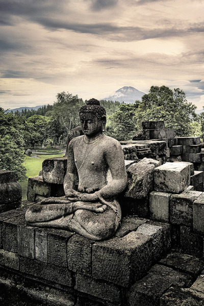 24x16Buddha and Mount Merapi proofed Print