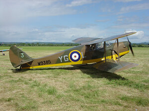 DH85B Leopard Moth in WW2 camouflage