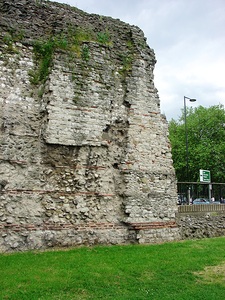 Roman wall London