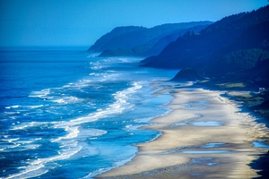 Hobbit Beach - Oregon