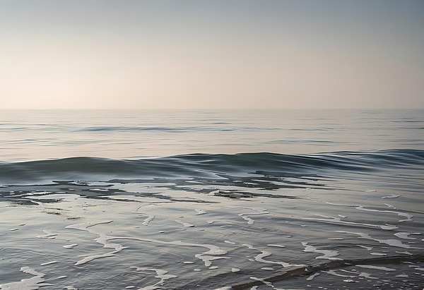 Minimalist Ocean Surface with Soft Reflections by Lydia Design