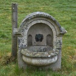 Antique Wall Fountain located in a Scotland meadow   DSC5149  1
