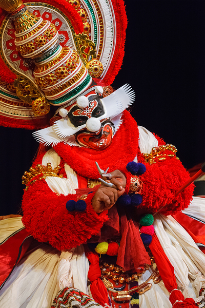 Kathakali dance. Bhava Bhavanam Festival. September 2009. Chenna by Dmitry Rukhlenko