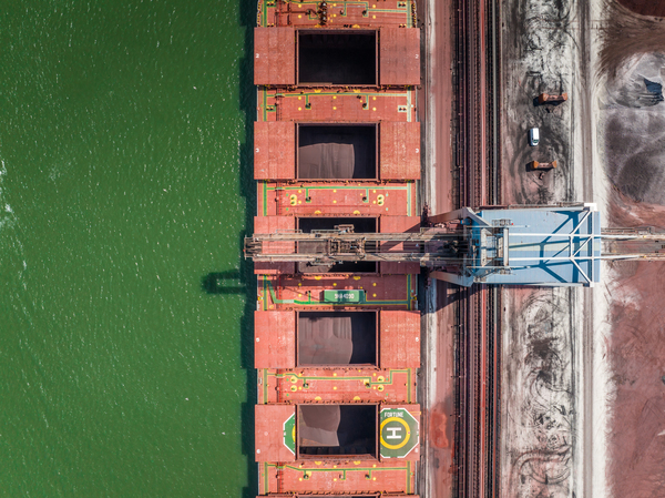 Bulk Carrier Offloading Print