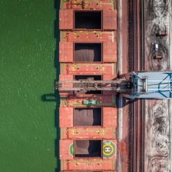 Bulk Carrier Offloading