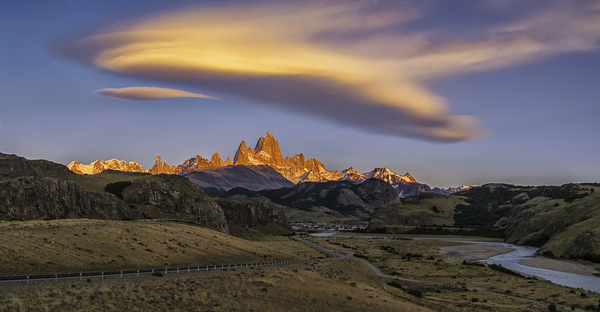 Fitz Roy Morning Glow  Print