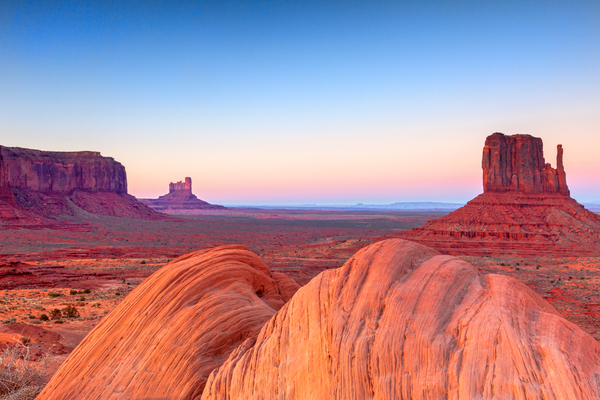 Evening Monument Valley by Travelling Light