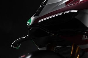 Ducati Panigale V4 Tricolore