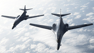 B-1B Lancers