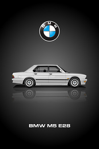BMW M5 E28 A