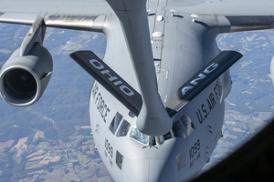 C-17 Globemaster Refueling